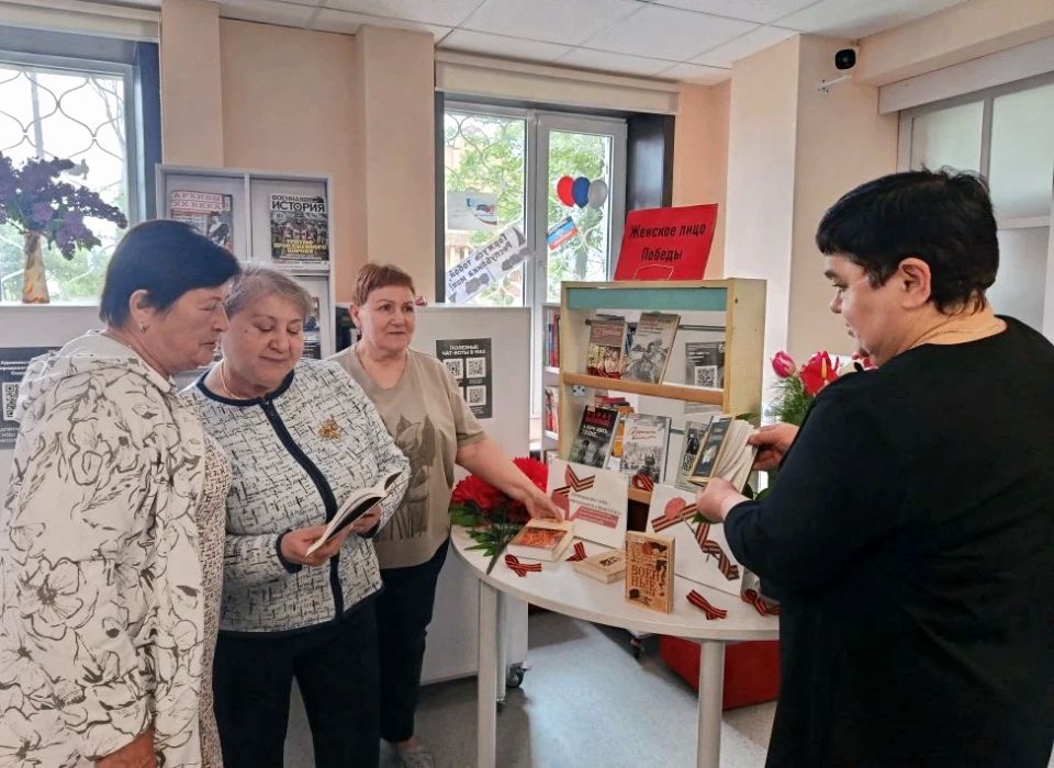 Снежнянцам представили серию просветительских акций в учреждениях культуры Снежнянцам представили серию просветительских акций в учреждениях культуры