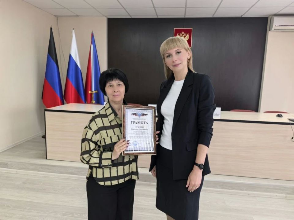 Поклон тебе, учитель!. Окончание учебного года – это традиционно время подведения итогов Поклон тебе, учитель!. Окончание учебного года – это традиционно время подведения итогов
