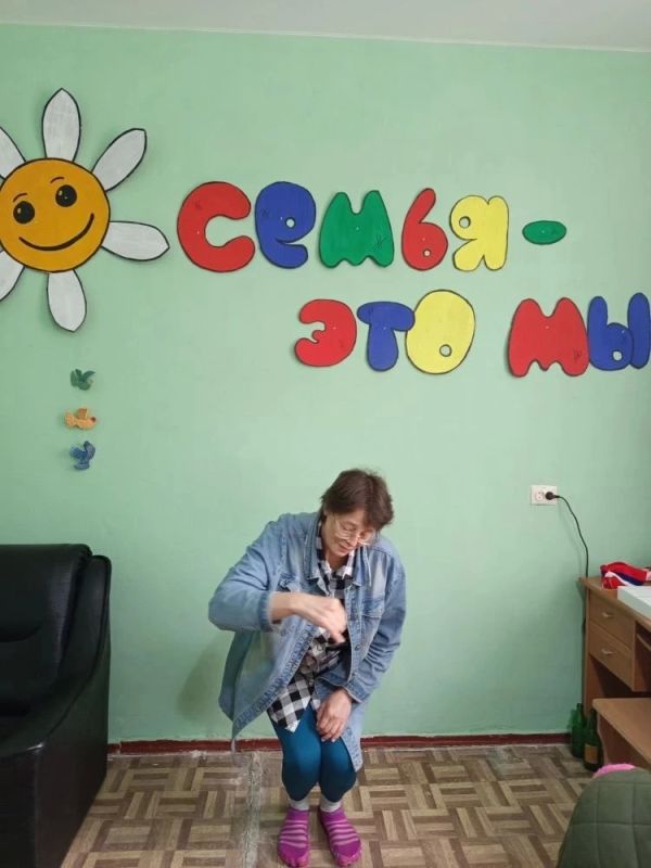 В Центрально-Городском районе города Горловка продолжается реализация проекта Единой России «Старшее поколение» В Центрально-Городском районе города Горловка продолжается реализация проекта Единой России «Старшее поколение»