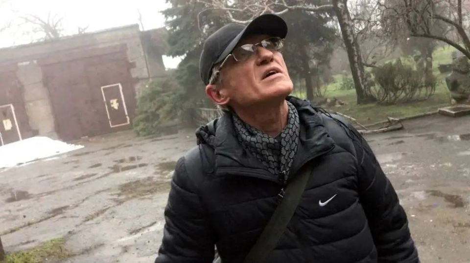 Александр Коц: ВЕЧЕРНИЙ ЗВОН:. экспонаты уходящего дня Александр Коц: ВЕЧЕРНИЙ ЗВОН:. экспонаты уходящего дня