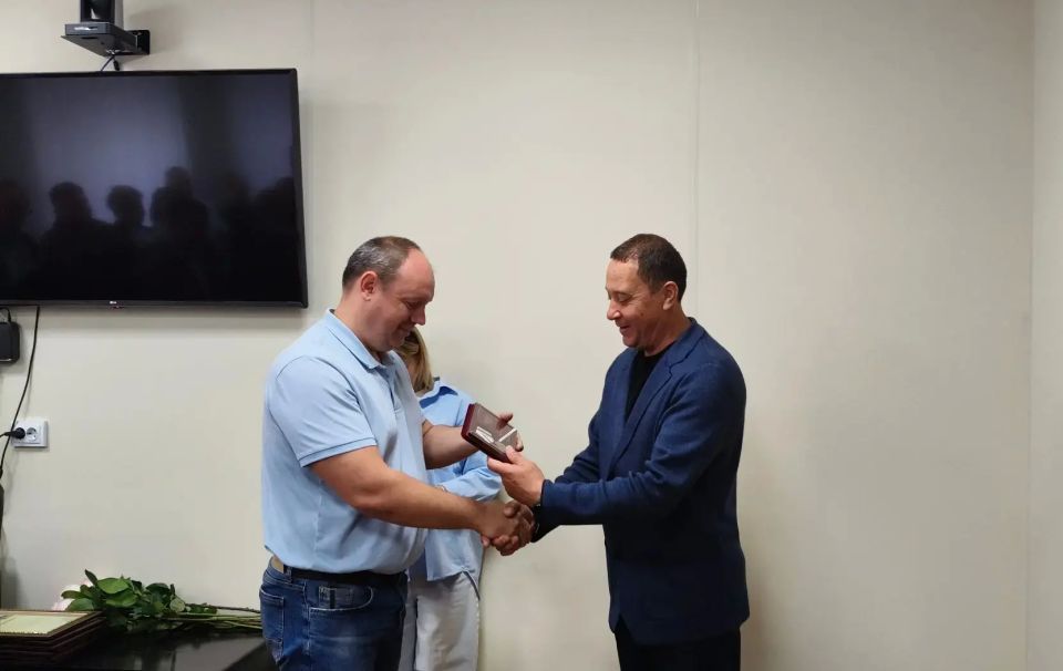 Константин Зинченко: Юбилейные медали и благодарности от Главы Республики Константин Зинченко: Юбилейные медали и благодарности от Главы Республики
