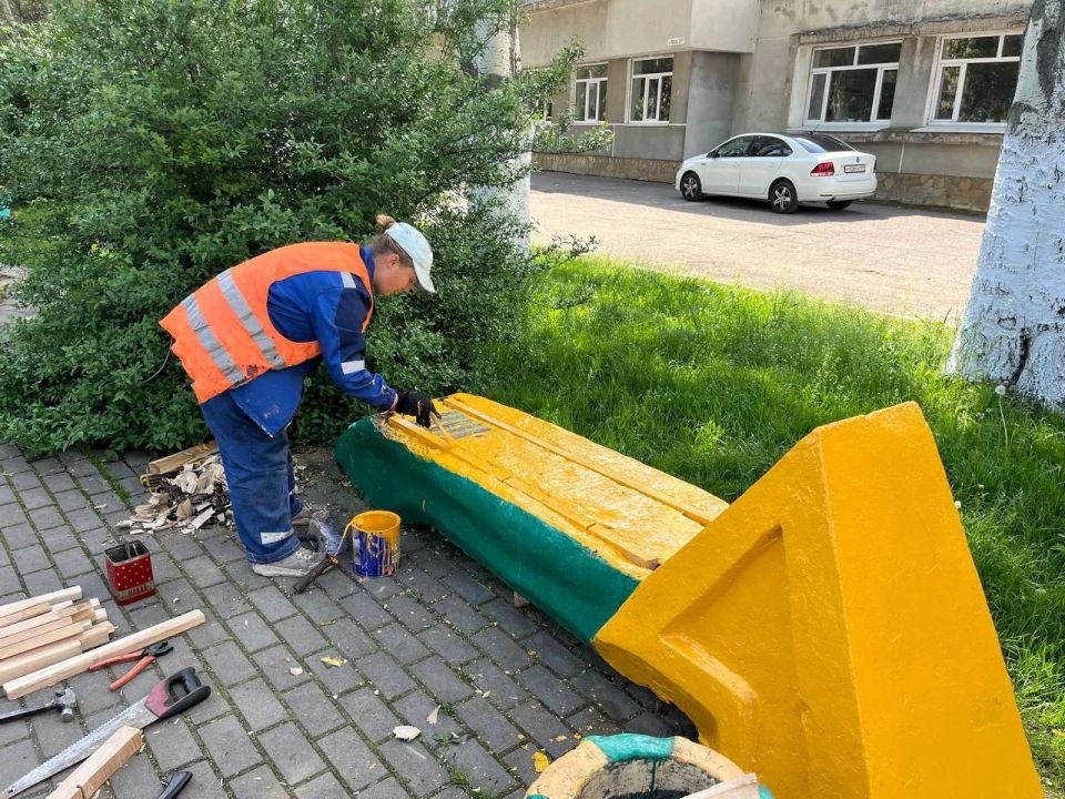 МУП «Простор» ежедневно выполняет все необходимые работы по содержанию городских улиц МУП «Простор» ежедневно выполняет все необходимые работы по содержанию городских улиц