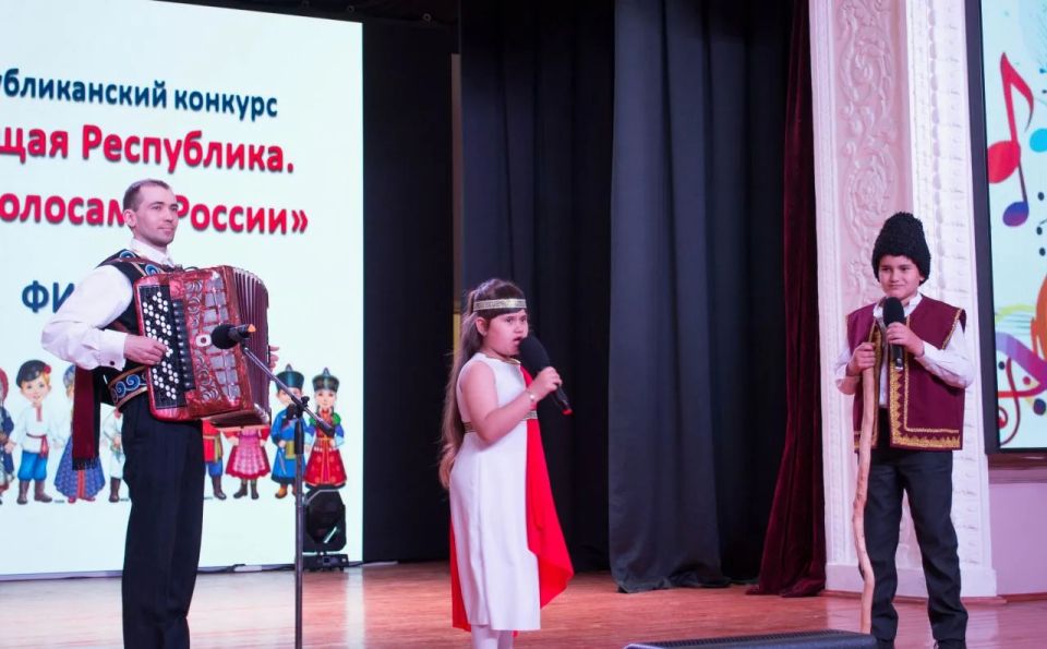 Обучающиеся МКУДО Володарский ЦВО стали участниками финала Республиканского конкурса песни «Поющая Республика Обучающиеся МКУДО Володарский ЦВО стали участниками финала Республиканского конкурса песни «Поющая Республика