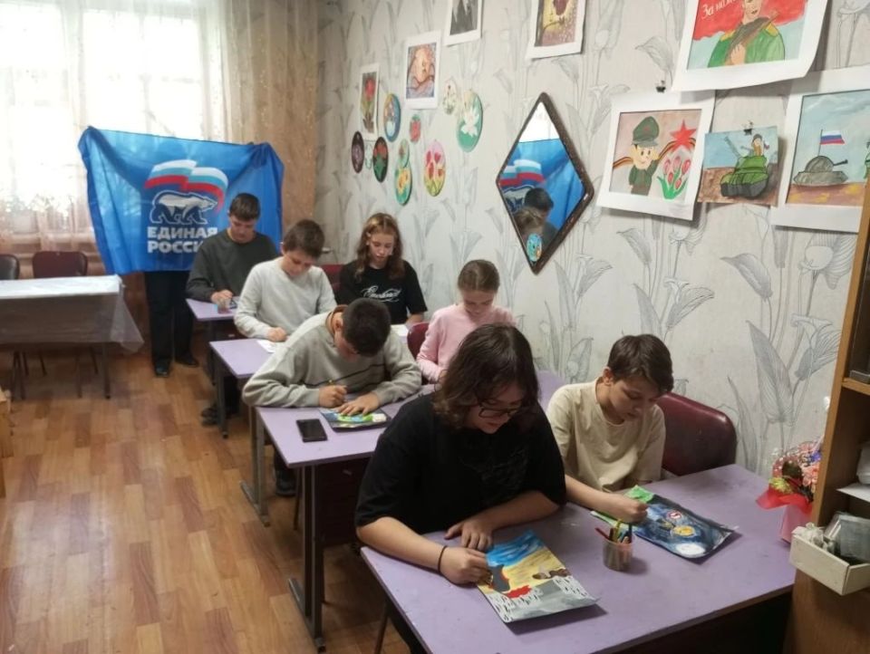 Сегодня, 19 мая 2026 года, в филиале "Юный техник "Центра детского творчества Кировского района г. Донецка прошел яркий конкурс рисунков «Чистая страна», в рамках федерального проекта, реализуемого Единой Россией Сегодня, 19 мая 2026 года, в филиале "Юный техник "Центра детского творчества Кировского района г. Донецка прошел яркий конкурс рисунков «Чистая страна», в рамках федерального проекта, реализуемого Единой Россией