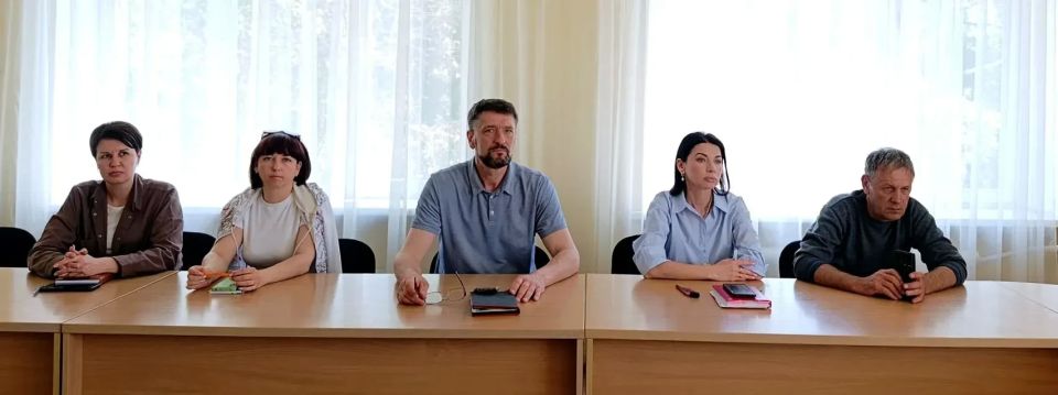 Наталья Бегуненко: В Управе Петровского внутригородского района Администрации городского округа Донецк состоялось заседание Межведомственной комиссии по содействию в решении вопросов ветеранов боевых действий и членов их... Наталья Бегуненко: В Управе Петровского внутригородского района Администрации городского округа Донецк состоялось заседание Межведомственной комиссии по содействию в решении вопросов ветеранов боевых действий и членов их...