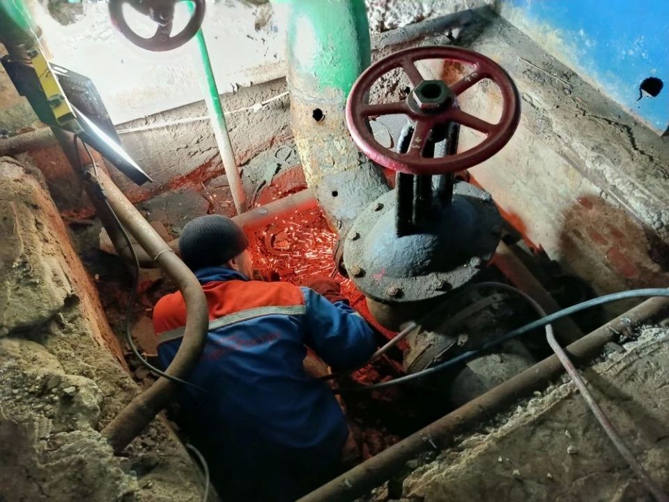 Специалисты Кузбасса устранили 6 повреждений на сетях ХВС в Горловке Специалисты Кузбасса устранили 6 повреждений на сетях ХВС в Горловке