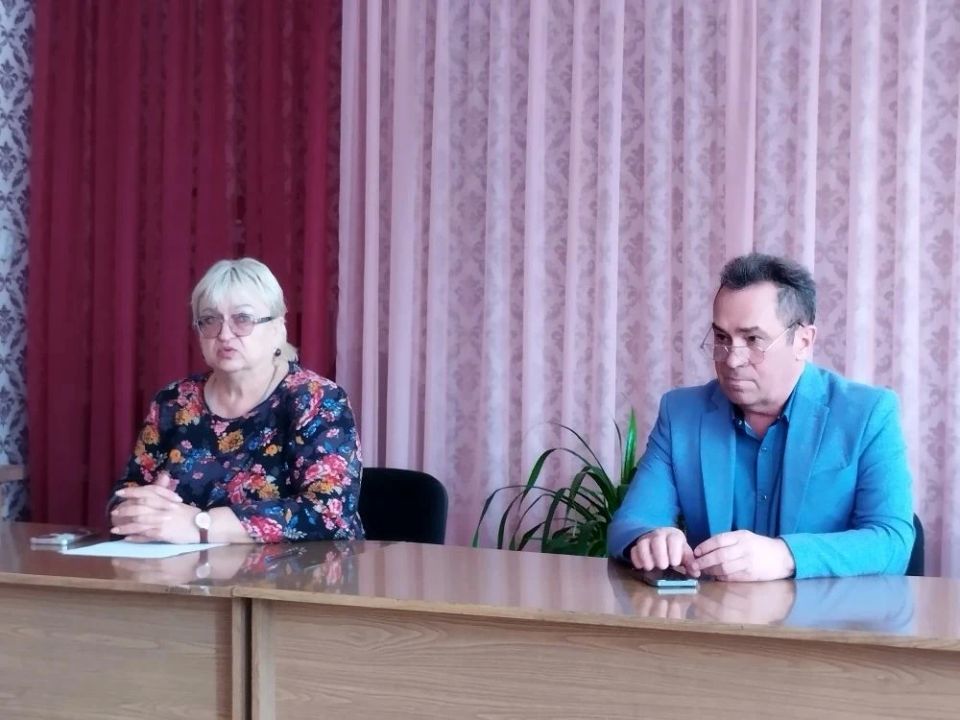 Встреча с трудовым коллективом Встреча с трудовым коллективом