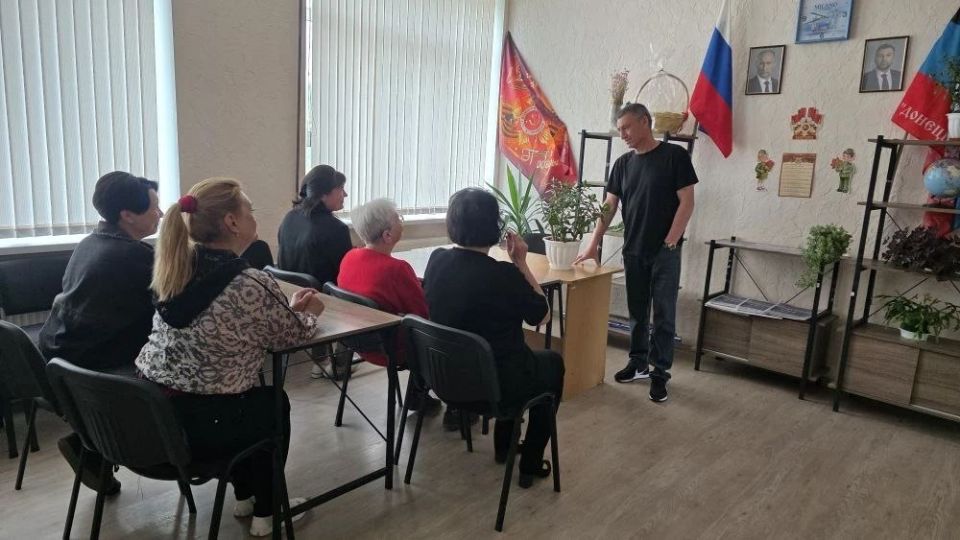 Сегодня начальник Гранитненского территориального отдела провел встречу с населением в селе Гранитное