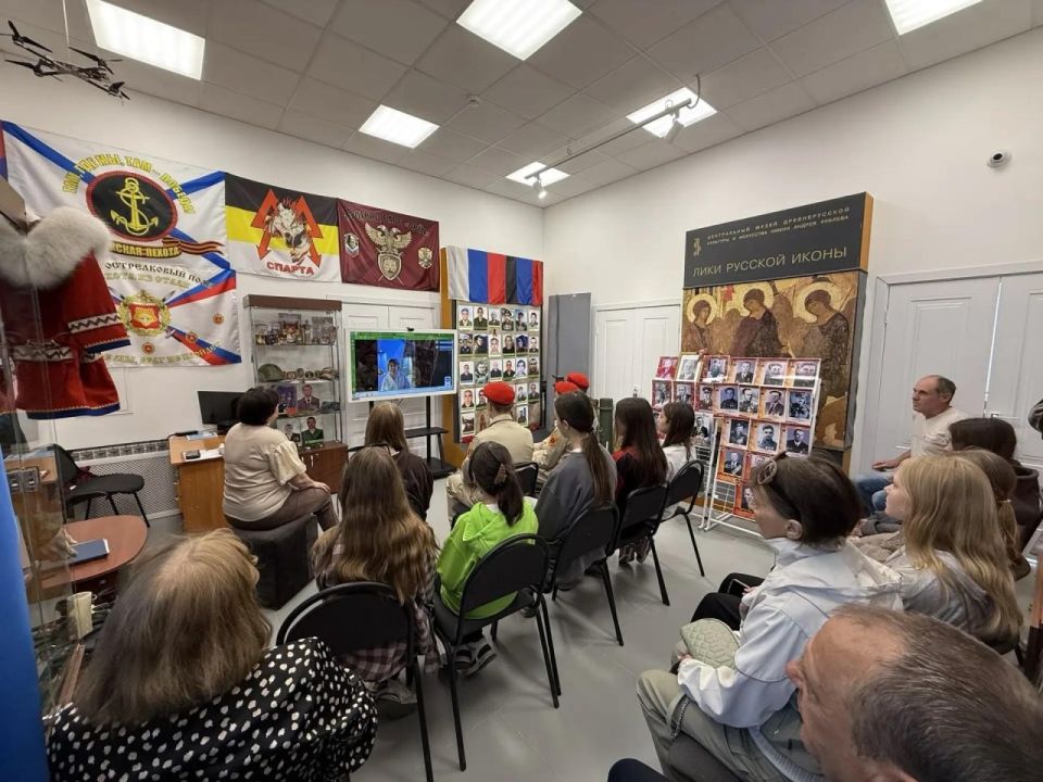 Ребята из Волновахи совершили онлайн-путешествие на Ямал Ребята из Волновахи совершили онлайн-путешествие на Ямал