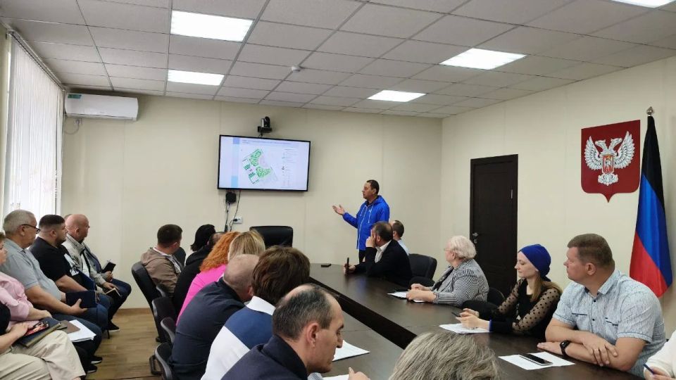Константин Зинченко: Народная программа в действии: старт масштабного благоустройства центральной площади города Волновахи Константин Зинченко: Народная программа в действии: старт масштабного благоустройства центральной площади города Волновахи