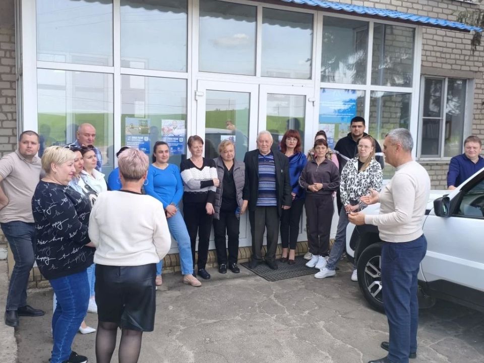 Депутат Тельмановского муниципального совета Сергей Мелащук провёл встречу с жителями посёлка Тельманово
