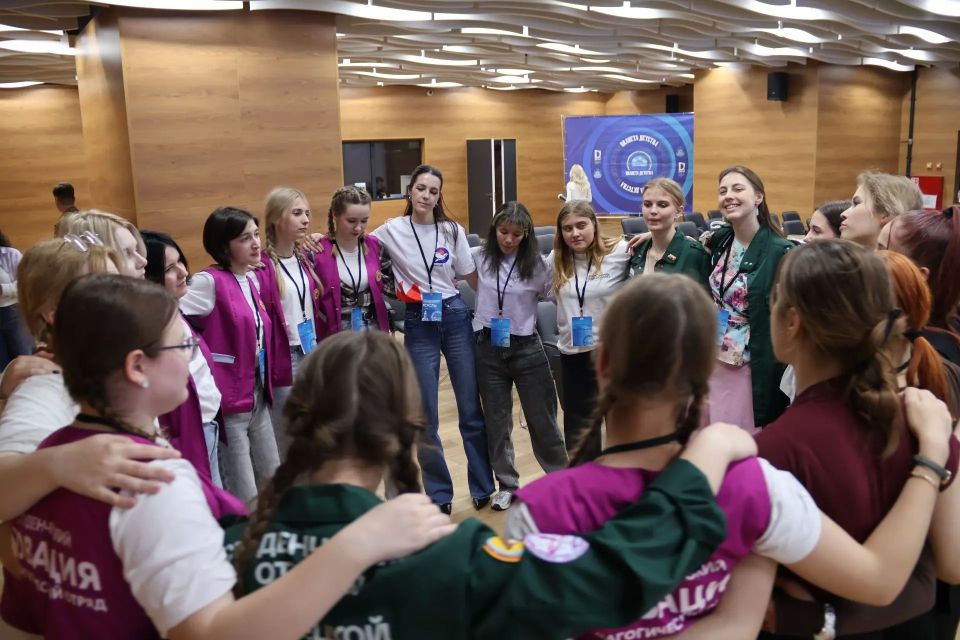 Пространство детства и наставничества: в Донецке прошёл фестиваль вожатского мастерства Пространство детства и наставничества: в Донецке прошёл фестиваль вожатского мастерства