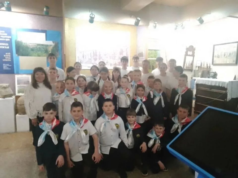 В Международный день музеев, музей посетили учащиеся ГБОУ "Средняя школа № 22 Г.О. Харцызск" В Международный день музеев, музей посетили учащиеся ГБОУ "Средняя школа № 22 Г.О. Харцызск"
