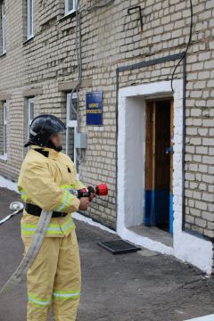 В ИК-10 прошли учения по ликвидации условного пожара