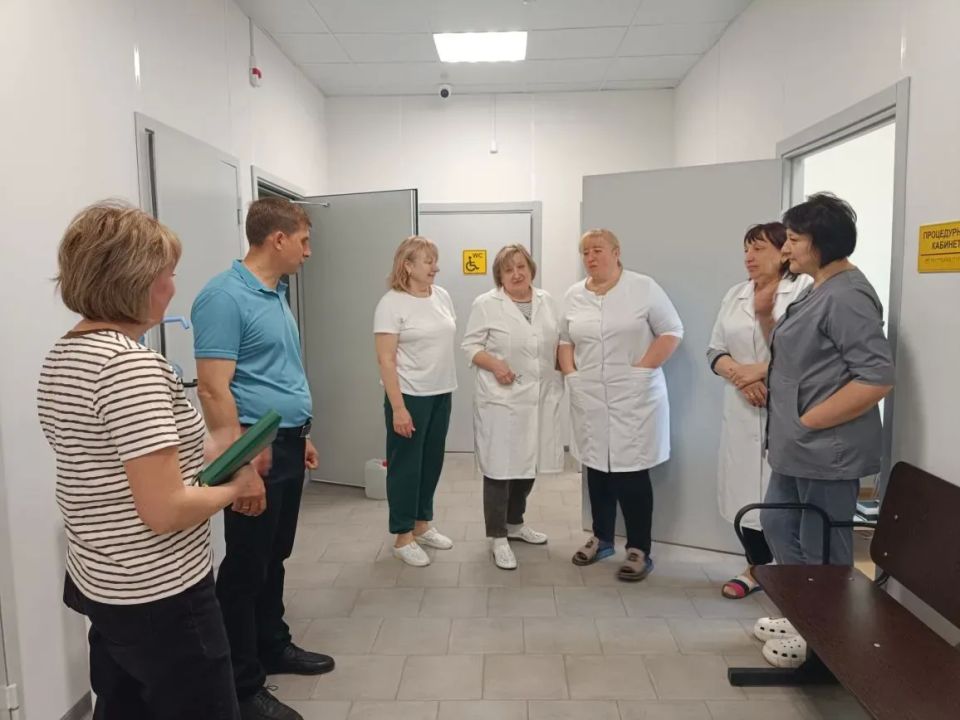 Начальник Марьяновского территориального отдела Николай Пефтиев провел рабочую встречу с трудовым коллективом Марьяновской амбулатории