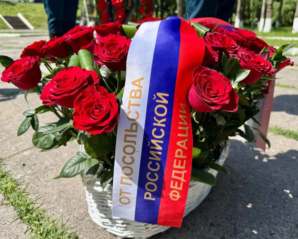 Посольство России в Киргизии: Посольство России в Киргизии: