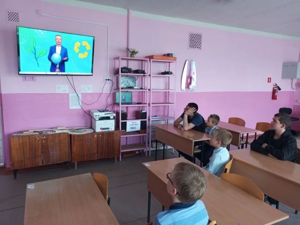 В ГБОУ «Войковская школа Амвросиевского м.о.» прошли экологические уроки с применением платформы «Зелёная школа» В ГБОУ «Войковская школа Амвросиевского м.о.» прошли экологические уроки с применением платформы «Зелёная школа»