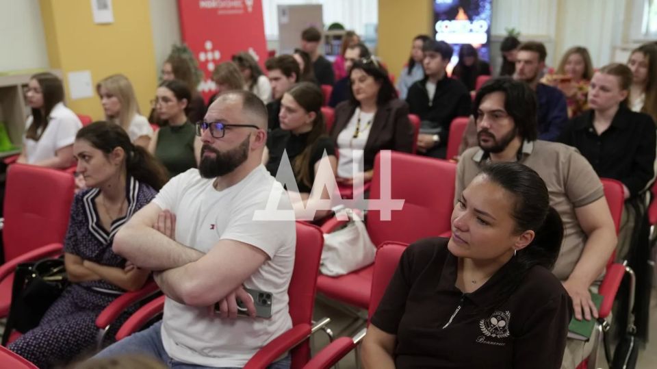 Эксперт подсказала рестораторам ДНР, как удержать клиента без больших затрат Эксперт подсказала рестораторам ДНР, как удержать клиента без больших затрат