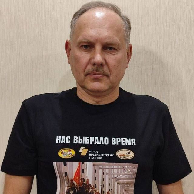 Сегодня свой День рождения празднует депутат Ясиноватского муниципального совета ДНР Сергей Куксенко!
