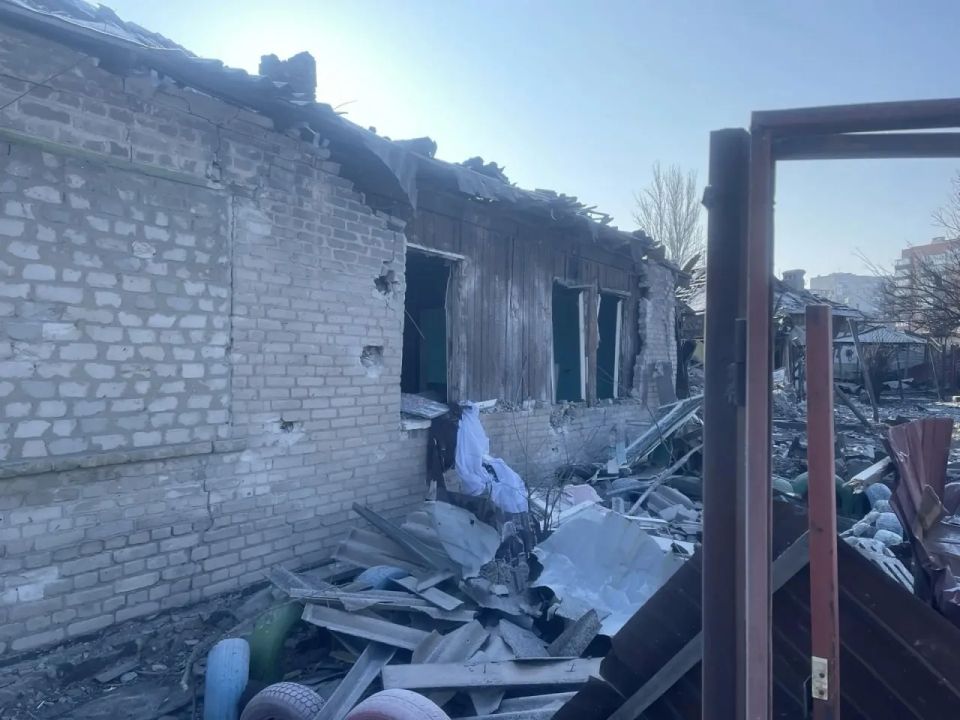 Прострелили колени, отрезали уши: военные ВСУ истязали отказавшегося «платить дань» предпринимателя из Красноармейска в ДНР Прострелили колени, отрезали уши: военные ВСУ истязали отказавшегося «платить дань» предпринимателя из Красноармейска в ДНР