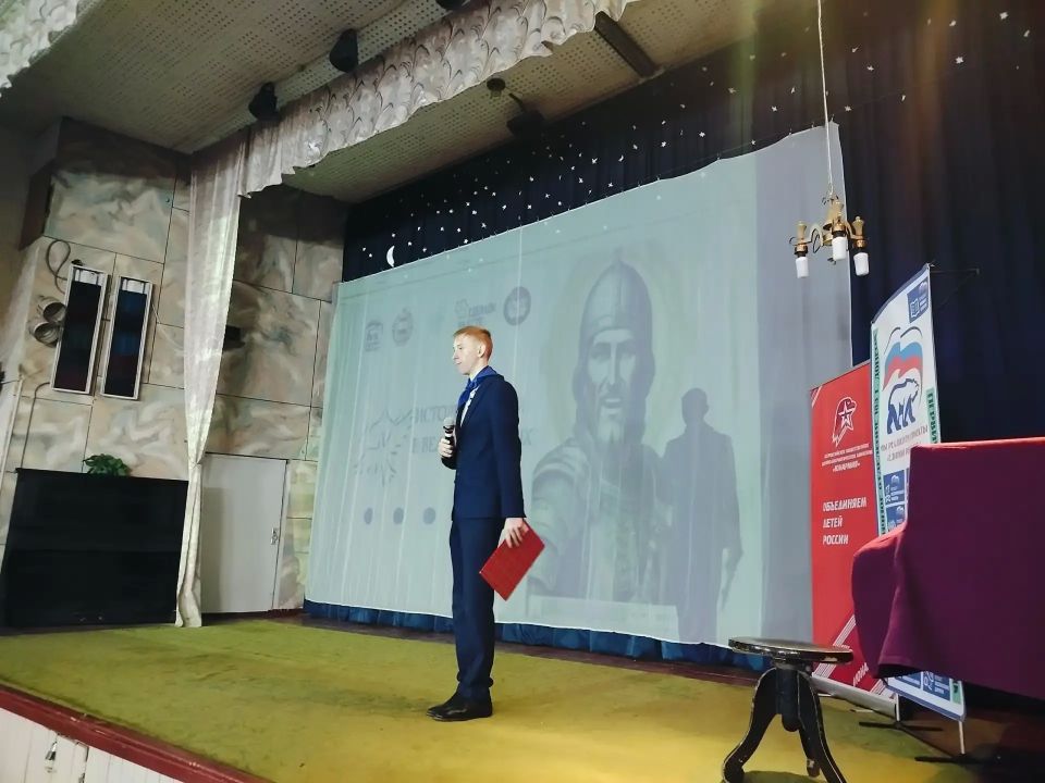 Олег Трофимов: «История России в великих святых»: акция партийного проекта объединила школьников Донецкой Народной Республики Олег Трофимов: «История России в великих святых»: акция партийного проекта объединила школьников Донецкой Народной Республики