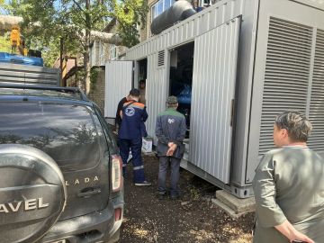 Кузбасс передал Горловке дизельный генератор на 1000 кВт