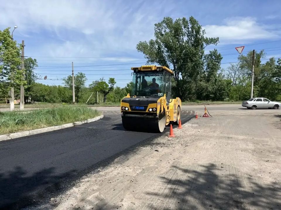 МУП «Простор» ежедневно выполняет все необходимые работы по содержанию городских улиц МУП «Простор» ежедневно выполняет все необходимые работы по содержанию городских улиц
