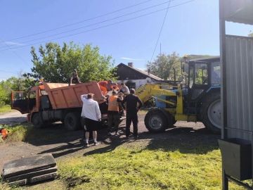 Новый автопавильон на улице Чернышевского в Торезе!