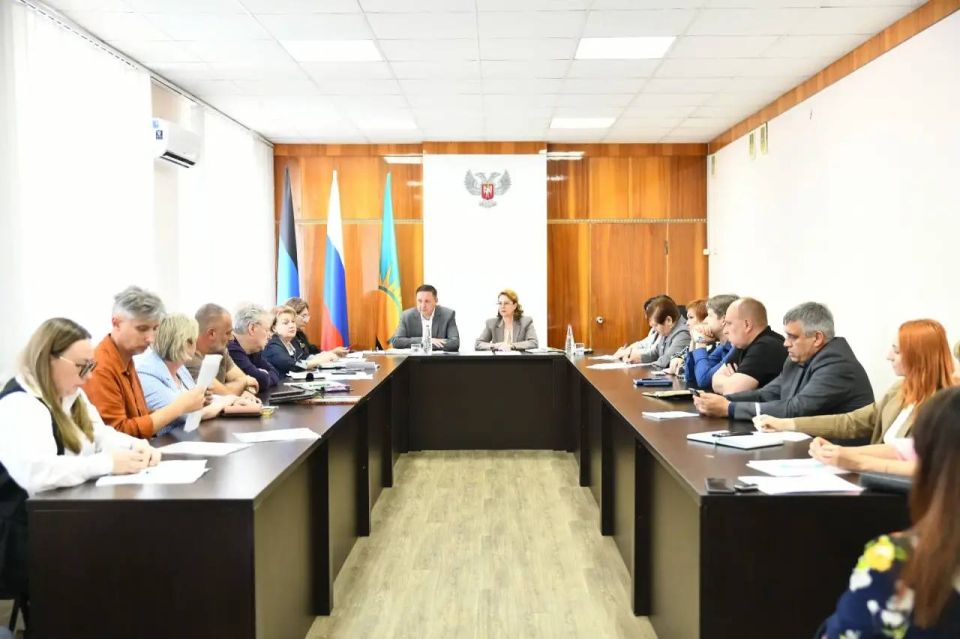 В здании администрации городского округа состоялось плановое заседание штаба, посвящённое вопросам здравоохранения В здании администрации городского округа состоялось плановое заседание штаба, посвящённое вопросам здравоохранения
