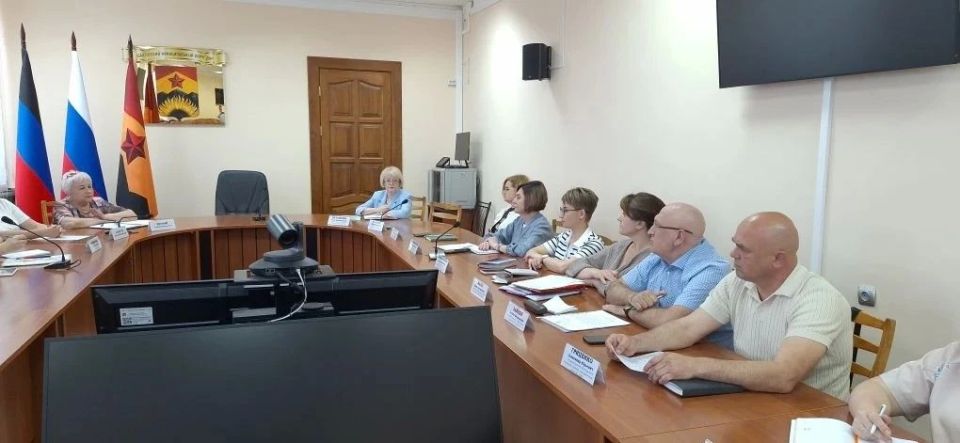 В Шахтерском округе провели заседание Общественного совета