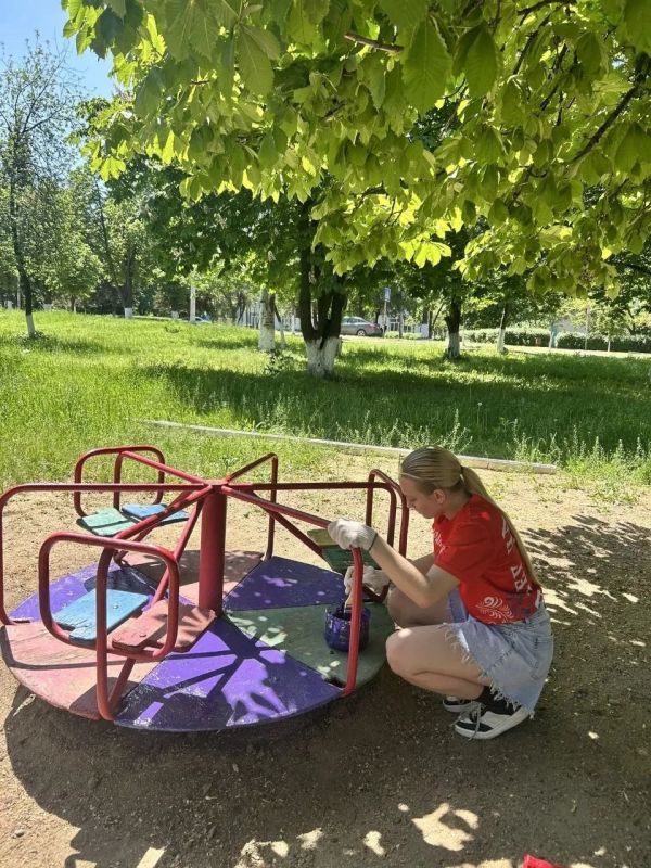 Александр Шатов: В Шахтерском округе продолжается акция «Маленькие добрые дела» Александр Шатов: В Шахтерском округе продолжается акция «Маленькие добрые дела»