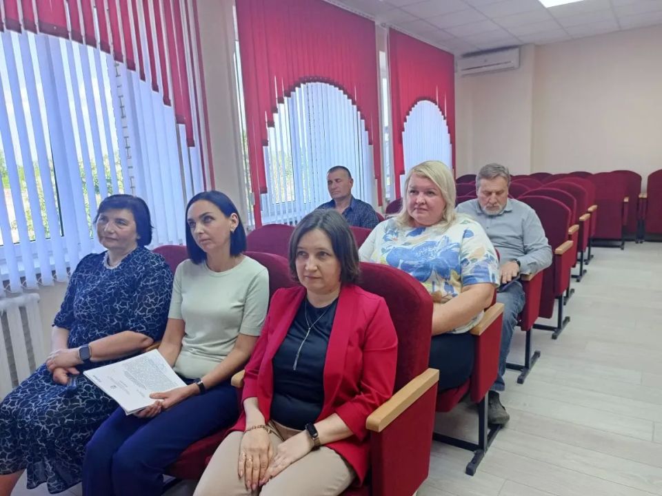 В администрации Ясиноватского муниципального округа прошло внеочередное заседание Общественного совета муниципалитета