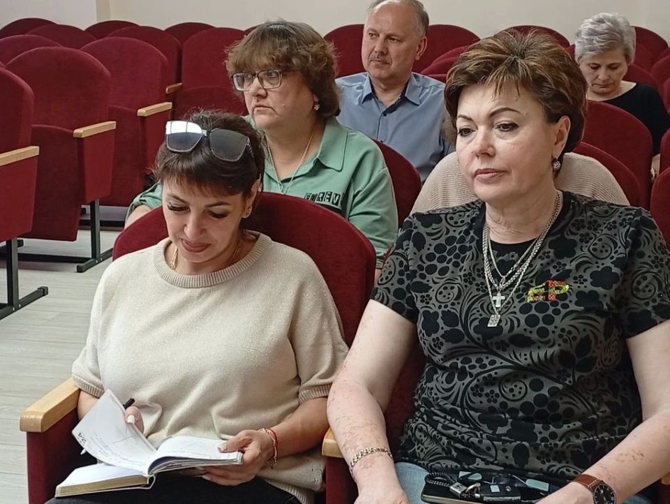 На очередном заседании межведомственной комиссии по содействию в решении вопросов ветеранов специальной военной операции и членов их семей Ясиноватского муниципального округа обсудили актуальные вопросы, напрямую касающиеся... На очередном заседании межведомственной комиссии по содействию в решении вопросов ветеранов специальной военной операции и членов их семей Ясиноватского муниципального округа обсудили актуальные вопросы, напрямую касающиеся...