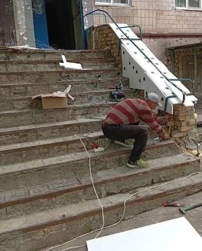 Снежнянский филиал Единого регионального фонда по управлению многоквартирными домами продолжает систематическую работу по поддержанию состояния жилого фонда в городском округе Снежнянский филиал Единого регионального фонда по управлению многоквартирными домами продолжает систематическую работу по поддержанию состояния жилого фонда в городском округе