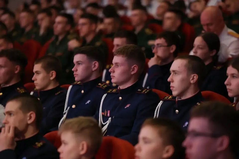 В СК России состоялось открытие выставки, приуроченной ко Дню славянской письменности и культуры В СК России состоялось открытие выставки, приуроченной ко Дню славянской письменности и культуры