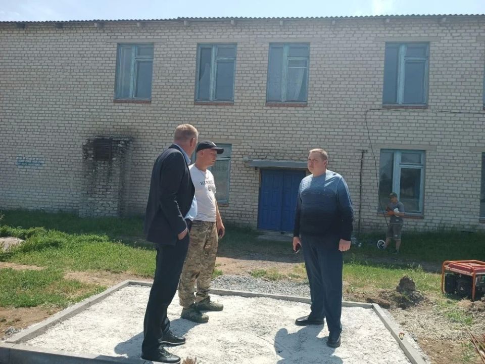 Строительство спортивной площадки в с. Боевое продолжается в рамках федеральной программы «Комплексное развитие сельских территорий»