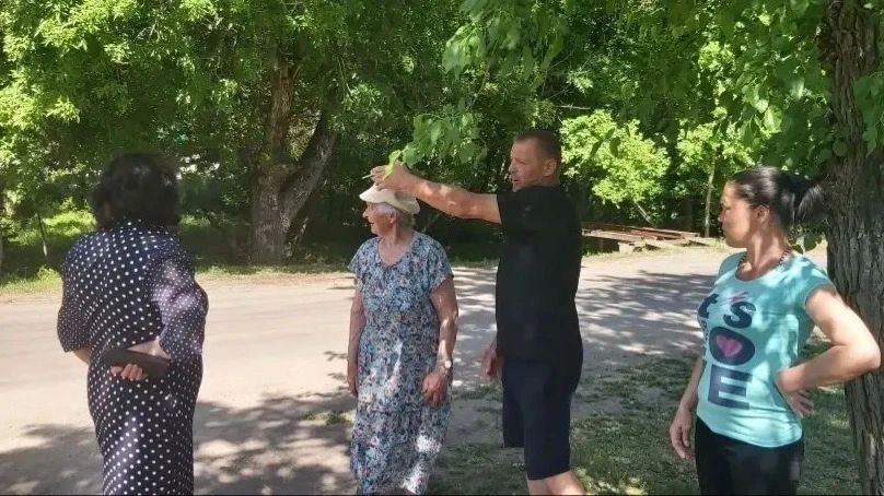 Заведующий Камышеватским территориальным сектором Администрации, Ирина Цебро, провела рабочую встречу с жителями
