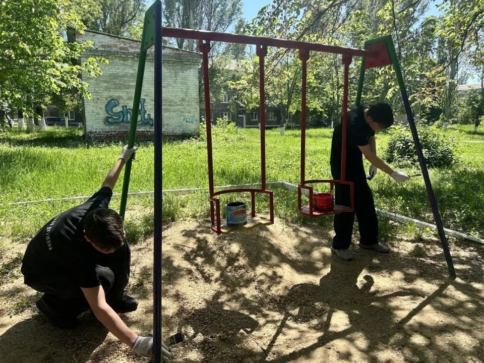 Александр Шатов: В Шахтерском округе продолжается акция «Маленькие добрые дела» Александр Шатов: В Шахтерском округе продолжается акция «Маленькие добрые дела»
