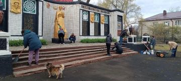 Cело Октябрьское Волновахского округа получило поддержку из Нового Уренгоя (ЯНАО) для предстоящего сезона субботников