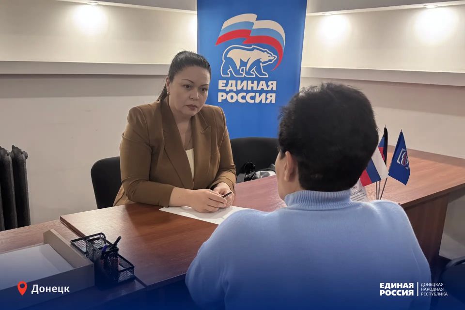 Сила доверия: жители Республики приходят за помощью в приёмные Сила доверия: жители Республики приходят за помощью в приёмные