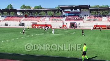 «Шахтер» выиграл первое донбасское дерби