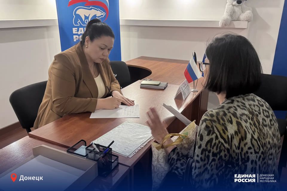Сила доверия: жители Республики приходят за помощью в приёмные Сила доверия: жители Республики приходят за помощью в приёмные