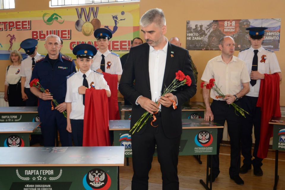 Алексей Дорофеев: Друзья, хотите расскажу, что зацепило меня сегодня сильнее всего? Алексей Дорофеев: Друзья, хотите расскажу, что зацепило меня сегодня сильнее всего?