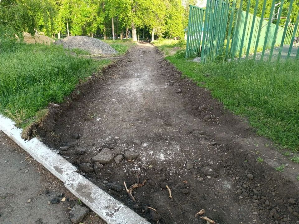 Стартовали работы по благоустройству парка культуры и отдыха в г. о. Иловайск Стартовали работы по благоустройству парка культуры и отдыха в г. о. Иловайск