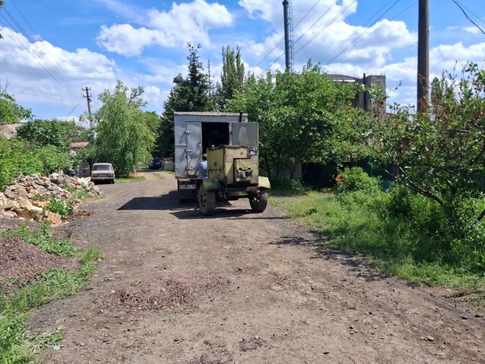 Партия рядом! Делаем добрые дела в Амвросиевском округе Партия рядом! Делаем добрые дела в Амвросиевском округе