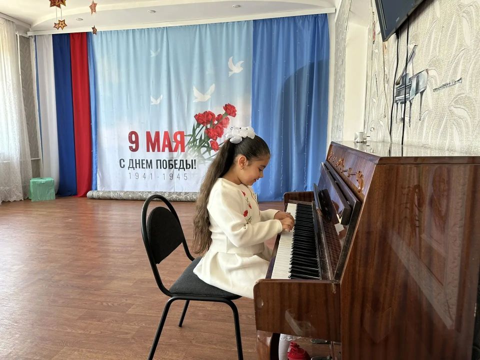 25 мая 2026 года преподаватели и обучающиеся МБУДО ДДШИ провели агитационный концерт в ГБДОУ «Детский сад № 4 «Сказка» г.о. Дебальцево 25 мая 2026 года преподаватели и обучающиеся МБУДО ДДШИ провели агитационный концерт в ГБДОУ «Детский сад № 4 «Сказка» г.о. Дебальцево