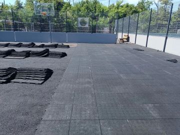 В городском округе Снежное возобновлены работы по строительству физкультурно-оздоровительного комплекса открытого типа,реализуемого в рамках государственной программы "Развитие физической культуры и спорта"