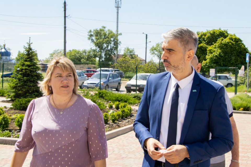 Алексей Дорофеев: Школа, где дети запускают шары в небо Алексей Дорофеев: Школа, где дети запускают шары в небо