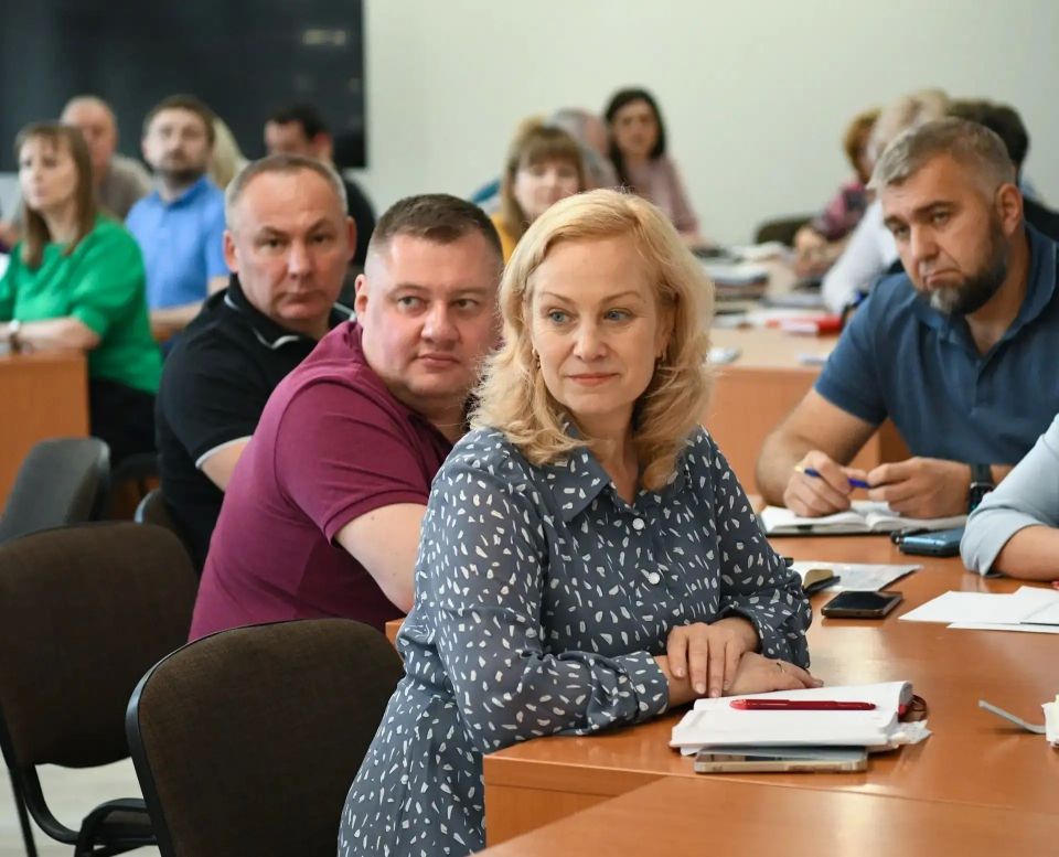 Глава ДНР Денис Пушилин поставил задачу содействовать решению проблемных вопросов города Донецка Глава ДНР Денис Пушилин поставил задачу содействовать решению проблемных вопросов города Донецка