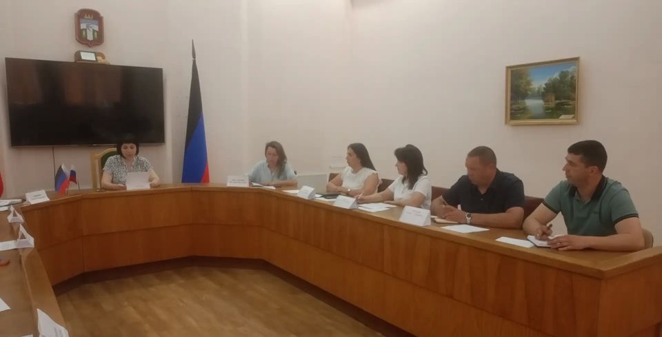 Наталья Великодная: Провели заседание межведомственной комиссии по координации оказания социальной поддержки и помощи участникам специальной военной операции и членам их семей на территории Тельмановского муниципального... Наталья Великодная: Провели заседание межведомственной комиссии по координации оказания социальной поддержки и помощи участникам специальной военной операции и членам их семей на территории Тельмановского муниципального...